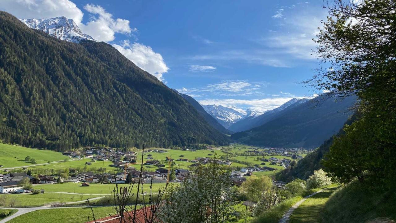 Gastehaus Haus Barbara Lägenhet Neustift im Stubaital Exteriör bild