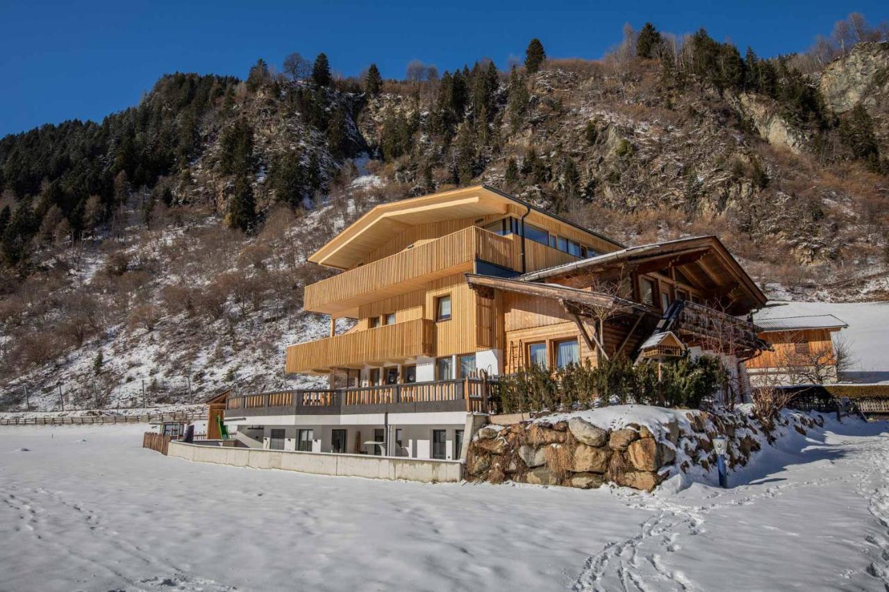 Gastehaus Haus Barbara Lägenhet Neustift im Stubaital Exteriör bild