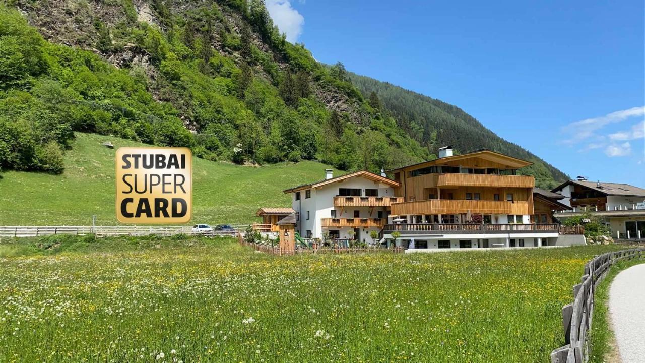 Gastehaus Haus Barbara Lägenhet Neustift im Stubaital Exteriör bild